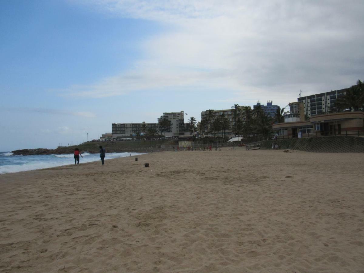 Dolphin View Apartment Margate Bagian luar foto